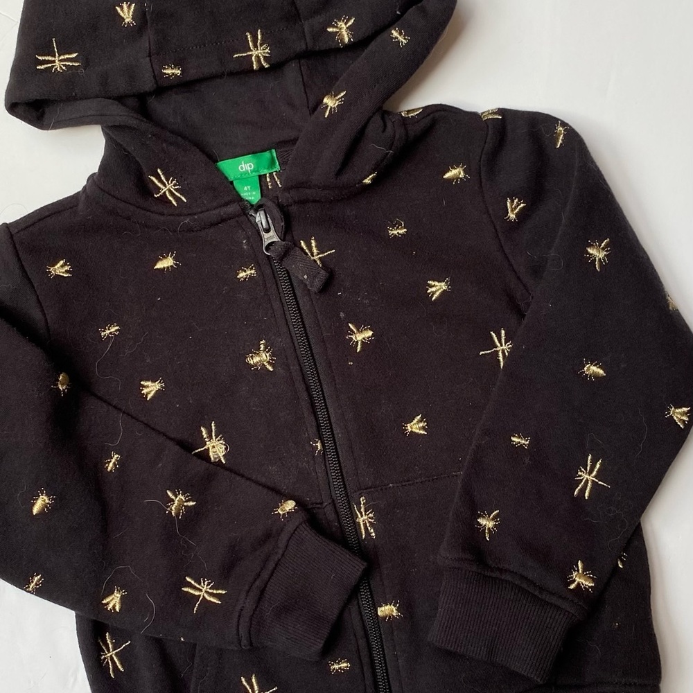 dip Black Hoodie with Gold Star Embroidery